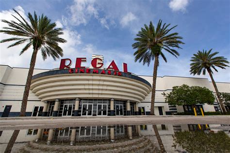 regal royal palm beach fotos